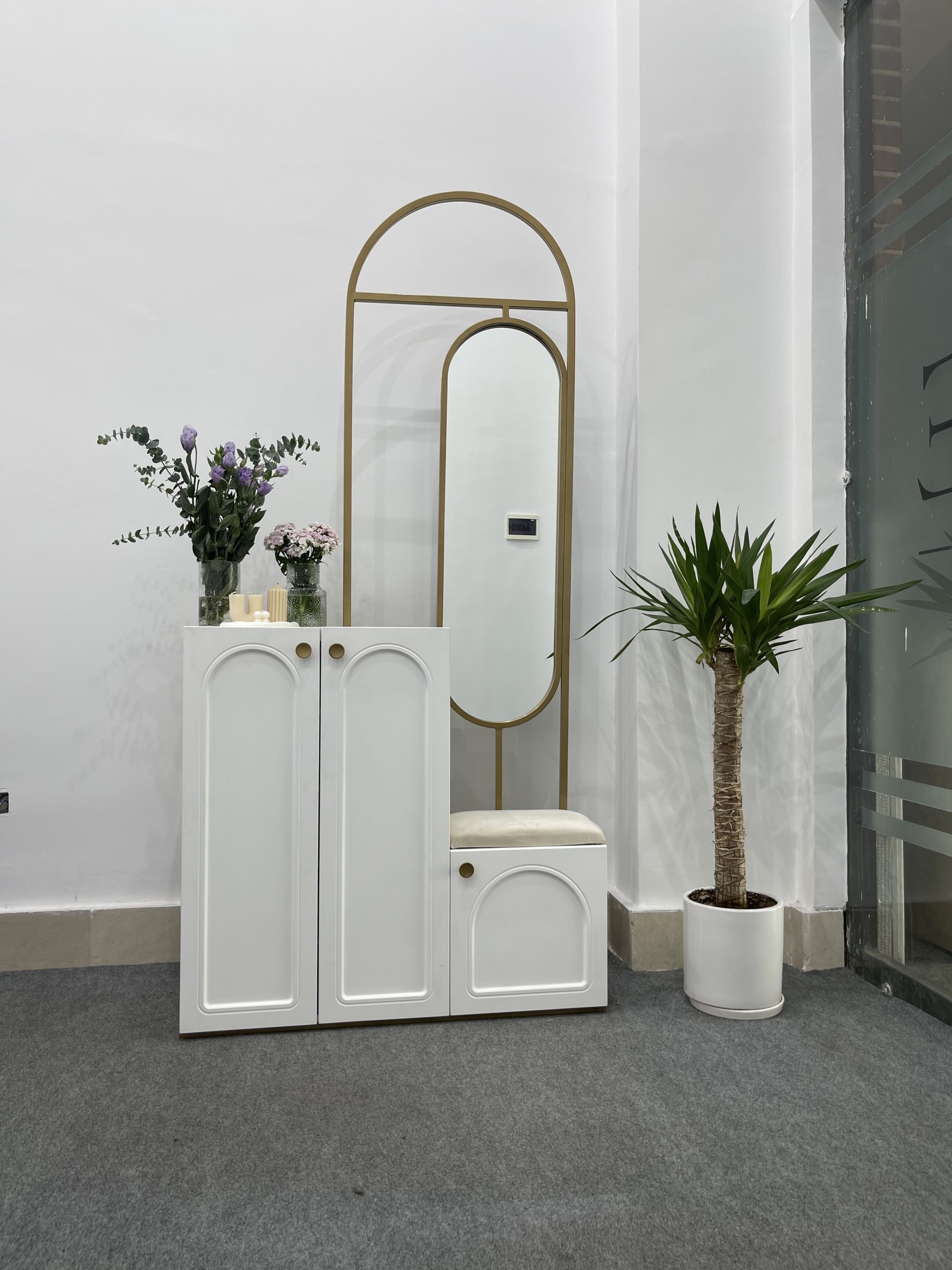 جاکفشی درب گنبدی ادور جاکفشی درب گنبدی ادور